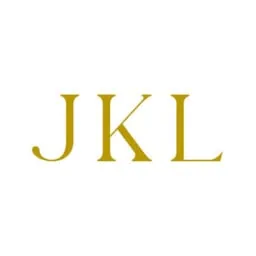 Julia Kushnir Law logo