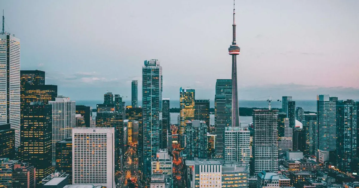 The downtown Toronto skyline and the CN Tower at dusk